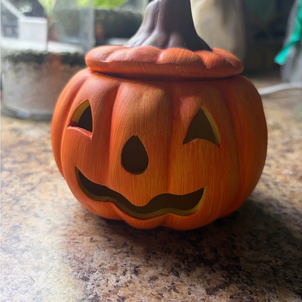 Orange Pumpkin Ceramic - Picture 2 of 4